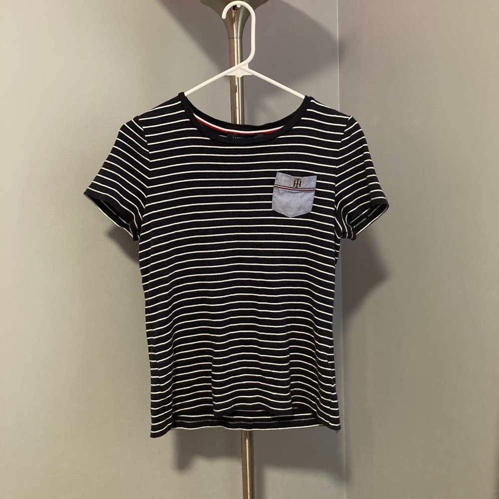 ✰ tommy hilfiger striped shirt!